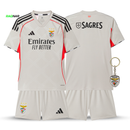 Conjunto Infantil Benfica Alternativa Bege 2025/26 - ÚLTIMAS UNIDADES! 🔥🦅