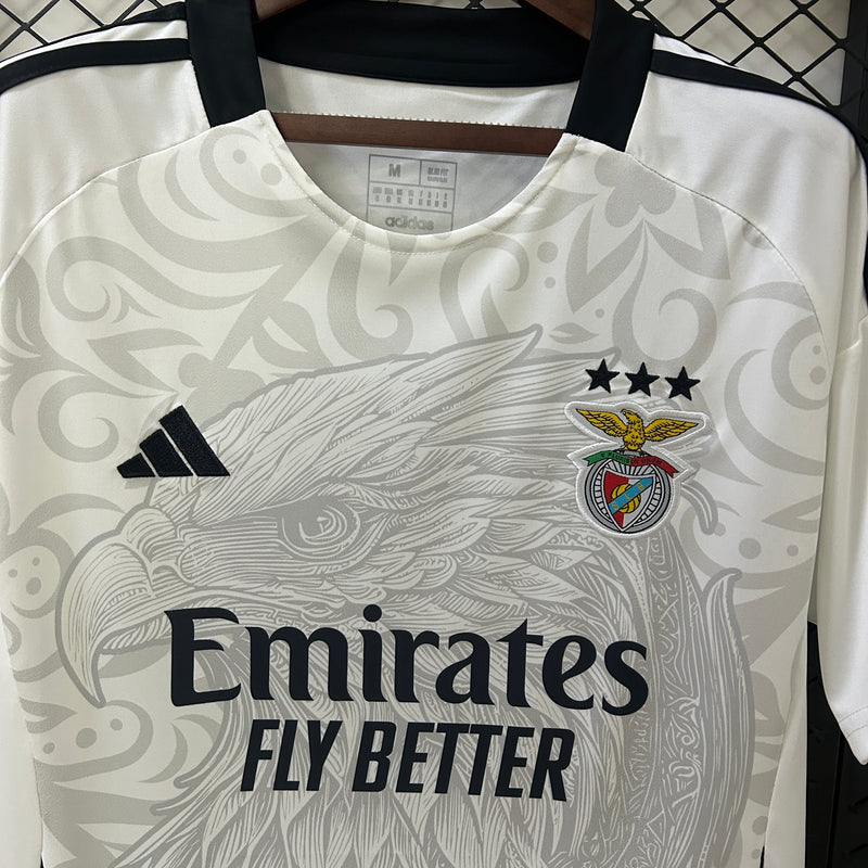 Camisola Benfica Águia Branca 2025/26 - ÚLTIMAS UNIDADES! 🔥🦅